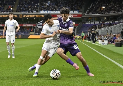 Snelle rode kaart én goal (en bijna-rood) van debutant: Anderlecht - Genk brengt het nodige spektakel in het Lotto Park
