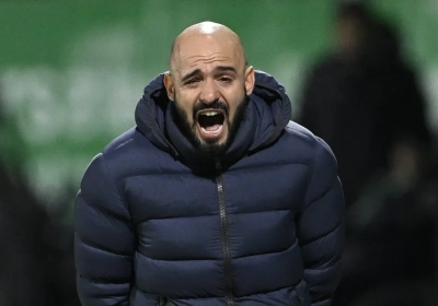 Cercle Brugge-trainer Onur Cinel boos na wat zijn aanvaller plots deed: "Dit kan ik niet aanvaarden"