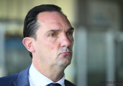 Te gek voor woorden deze vergelijking? De Condé zet match van KRC Genk plots naast... Club Brugge