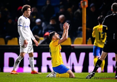 De VAR en het doelhout laten zich gelden: vooral KAA Gent mag blij zijn met gelijkspel in 't Kuipje