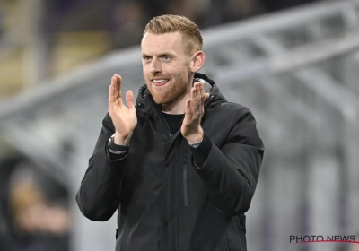 Edward Still krijgt ervan langs: "Ik erger me niet snel aan collega-trainers, maar..."