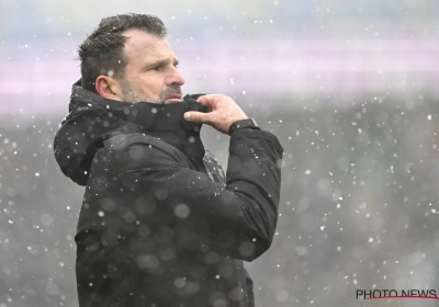 🎥 Ivan Leko reageert na opvallende duw ... aan eigen speler