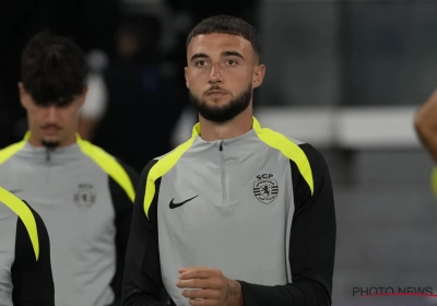 🎥 Blunder van Zeno Debast, die een komische own goal maakt
