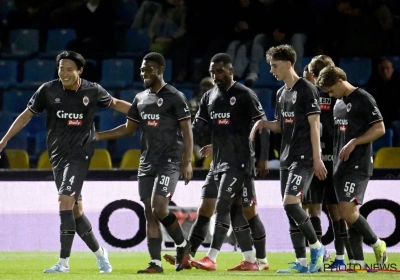 Antwerp profiteert optimaal van vroege rode kaart en wint met ruime cijfers op het veld van Westerlo