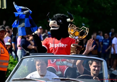 🎥 Deze BV zat zondag in het pak van de mascotte van de Jupiler Pro League