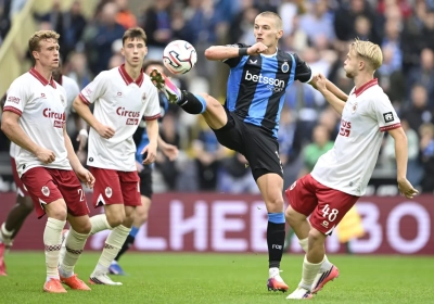 LIVE: Frey treft de paal!
