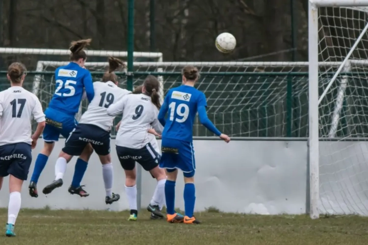Super League: Merkelbach doet het voor Genk, Lierse zonder problemen