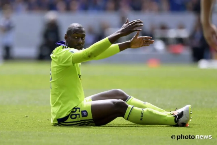 'Anderlecht casht geen tien of twaalf, maar tot zeventien (!) miljoen euro voor Okaka'