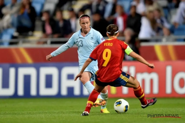 Toptransfer in het vrouwenvoetbal: Vero naar Franse topclub