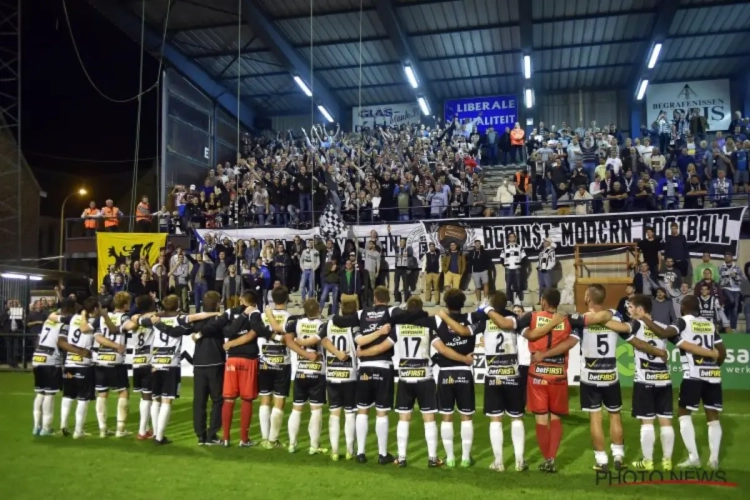 Traditieclub doet het ondenkbare en promoveert naar Eerste Amateur