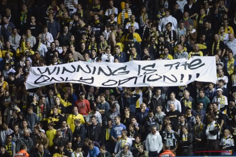 Ongezien de laatste tien jaar: misnoegde Lokeren-fans krijgen uitvak niet vol voor de verplaatsing naar rivaal Waasland-Beveren