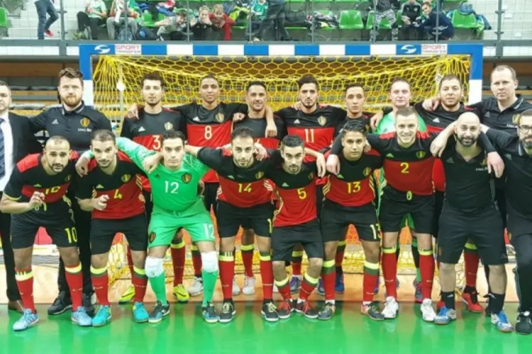Zaalvoetbaltalent? De kortste weg naar de 'Belgian Red Zaalflames' is hier