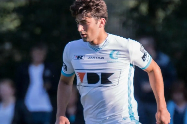 Waarom de 19-jarige tester van KV Oostende (nog) geen nieuwe Dimata is: passages bij AA Gent en KV Mechelen werden geen succes
