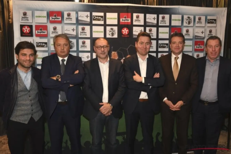 Titeltenoren Anderlecht en Club Brugge reageren op de kalender: "Men wil ons in de favorietenrol duwen" vs. "Dit doet fel aan vorig seizoen denken"