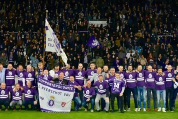 Feest - Beerschot-Wilrijk gaat Antwerp achterna, maar is zeker: "Beerschot is de ploeg van't stad"