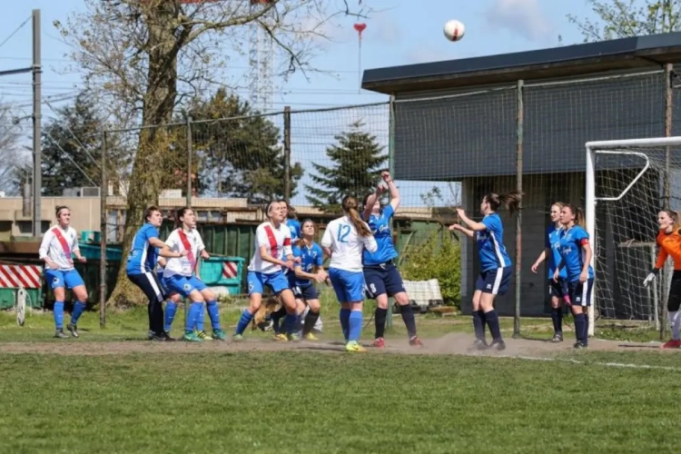 Club Brugge kampioen ... bij de provinciale vrouwen 