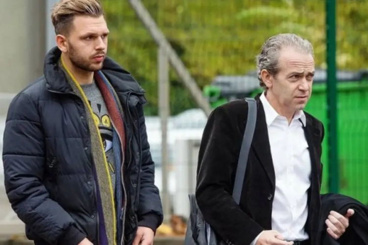 Ex-aanvaller van Anderlecht heeft zijn eigen uitleg: "Ik was twee keer zo goed als Teodorczyk of Ganvoula, maar ik zat niet in de portefeuille van Bayat"