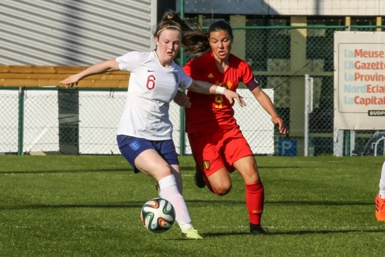 Luna Vanzeir (zus van) zorgt voor late gelijkmaker Red Flames U17 tegen Bosnië-Herzegovina