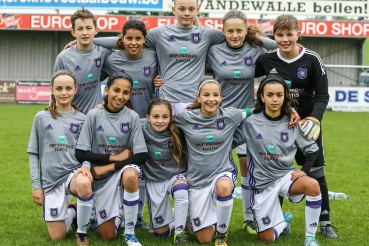 Anderlecht wint Clasico van Standard in finale Beker van België voor meisjes U13
