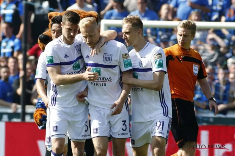 De beslissing is genomen: Anderlecht heeft Olivier Deschacht ingelicht over zijn besluit