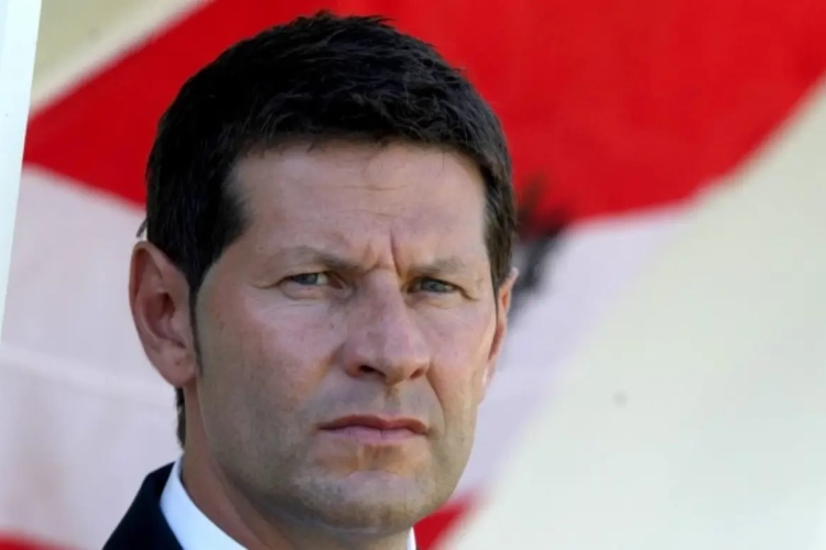 Reuring in Nieuw-Zeeland: speelsters weigeren nog te spelen onder bondscoach