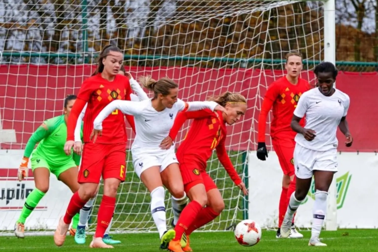 ? Beelden van de interland tussen Belgian Red Flames en Frankrijk B