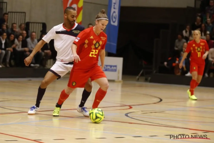 Red Flames en Thuis-acteurs maken er een spetterende namiddag met 14 goals van