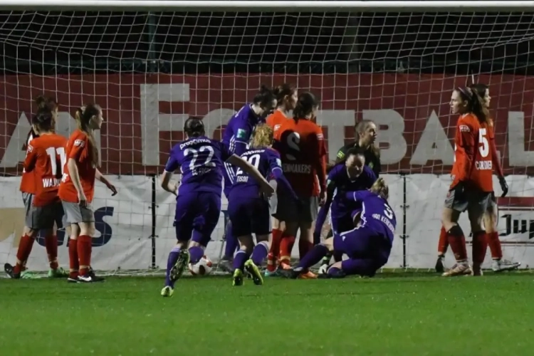 ? ? Anderlecht klopt Standard: hier zijn de beelden van de Clasico bij de vrouwen