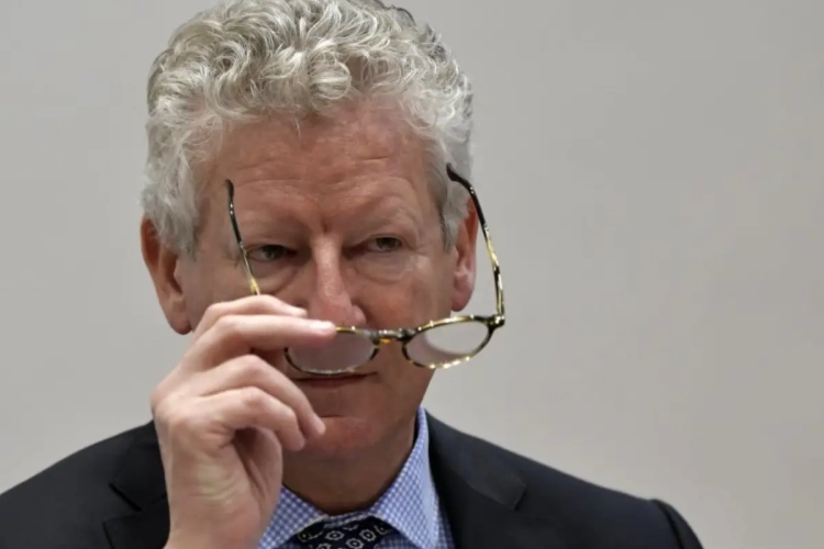 Pieter De Crem komt met verlossend nieuws voor Pro League en Belgisch voetbal