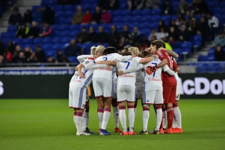 Dappere Red Flames van Lille onderuit in bekerfinale
