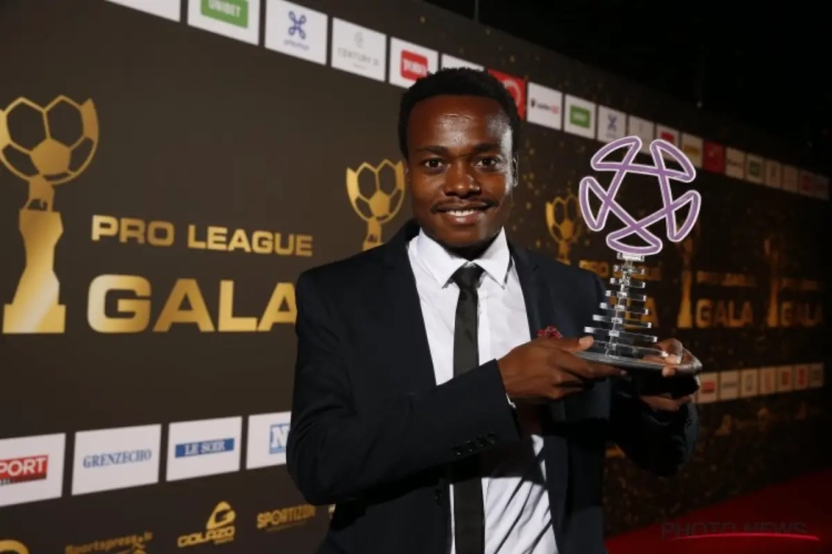 1B-kenner looft Club Brugge met toptransfer Percy Tau: "Onbegrijpelijk dat niet meer topclubs hem wilden binnenhalen, die heeft alles!"