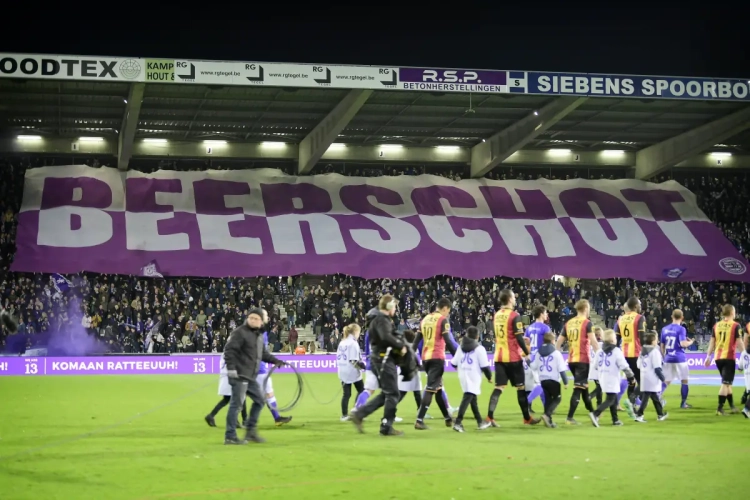 Beerschot haalt uit naar Telenet en verduidelijkt standpunt: "Schade van competitie met valsspelers is veel groter dan één die later begint"
