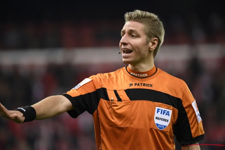 Gewestelijke reserven van Vosselaar vinden geen scheidsrechter... en dan verschijnt Lawrence Visser op het veld