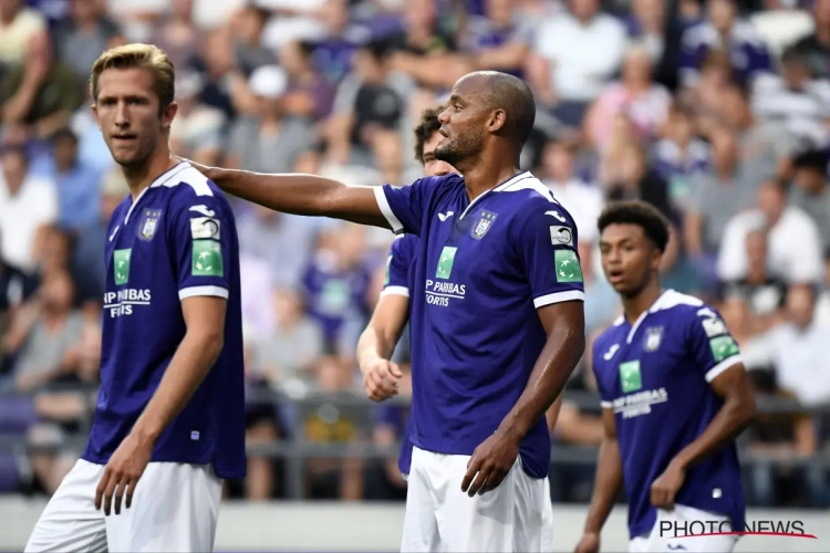 Anderlecht-icoon vreest vanop ziekenhuisbed voor de komende weken: "Ik hoop dat ik fout ben, maar dat kan ook een catastrofe worden"