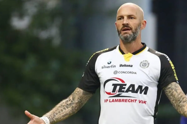 Jelle Van Damme vindt nieuwe uitdaging in het voetbalwereldje
