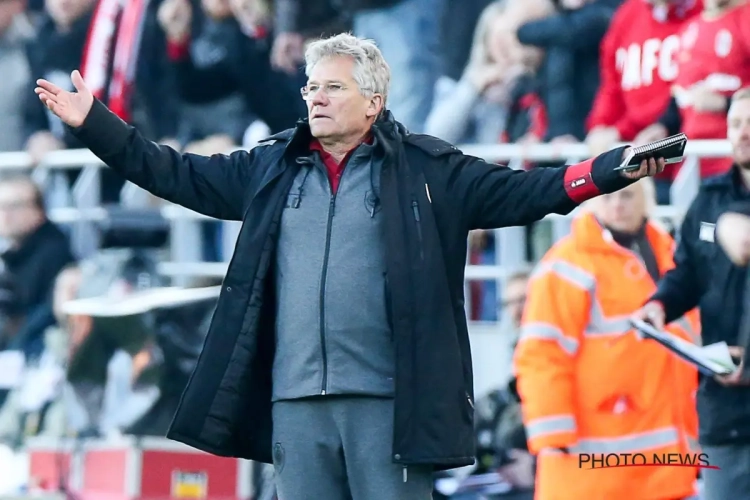 Antwerp-fans scanderen naam van twee 'oudgedienden' om hun onvrede te uiten