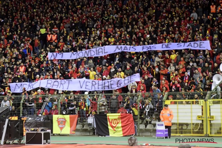 Supporters Rode Duivels nemen Bart Verhaeghe op de korrel