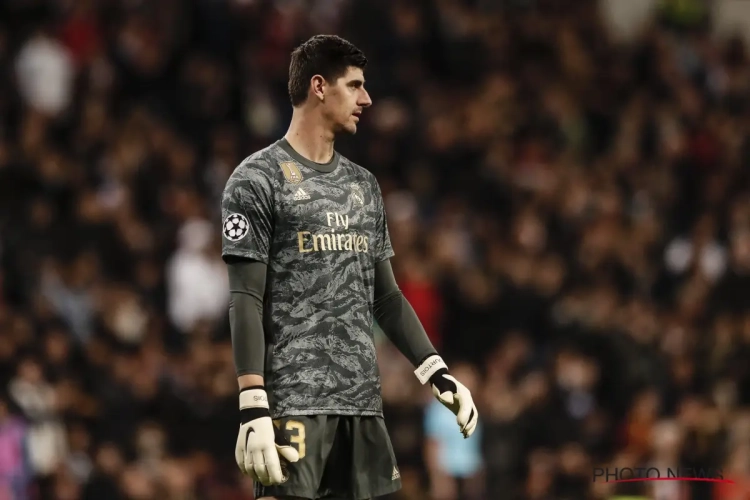 🎥 'Spits' Courtois bezorgt Real Madrid in extremis punt in Valencia