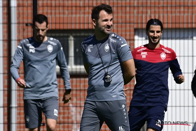 Leko over de drie spelers die er nog niet zijn: "Als je niet wil komen, zelfs al heet je Messi, dan moet je niet komen"