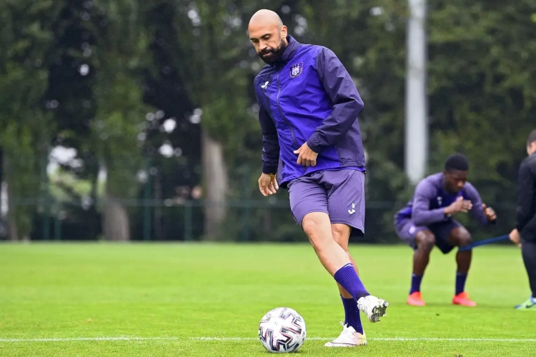 Daar is Anthony Vanden Borre nog eens en toch wel op een BK zeker... "Ik denk niet dat ik ga winnen, maar ik ga proberen"
