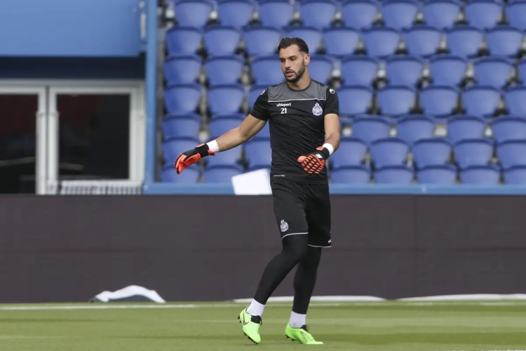 Club Laszlo Bölöni lijkt weg naar Jupiler Pro League gevonden te hebben: 'Panathinaikos wil Belgische doelman lenen'