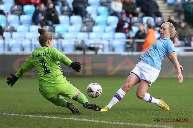 Nieuwe aanwinst Wolfsburg loopt zware blessure op en is maanden out