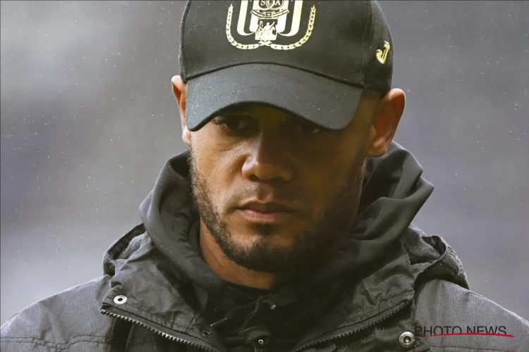 Kompany moeit zich in racismedebat na gebeurtenissen in Parijs: "Wie beslist wie de volgende CEO van een bedrijf wordt?"