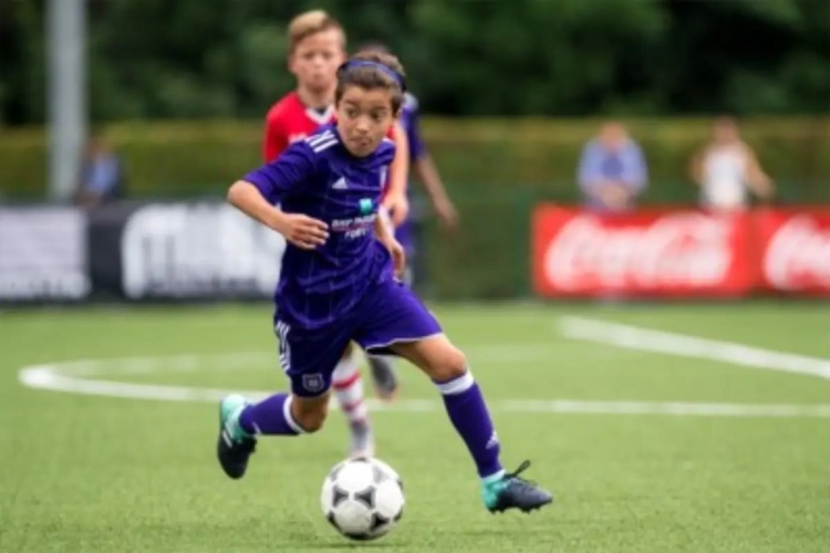 De kogel is door de kerk: Anderlecht-toptalent zal in maart voor deze buitenlandse topclub tekenen
