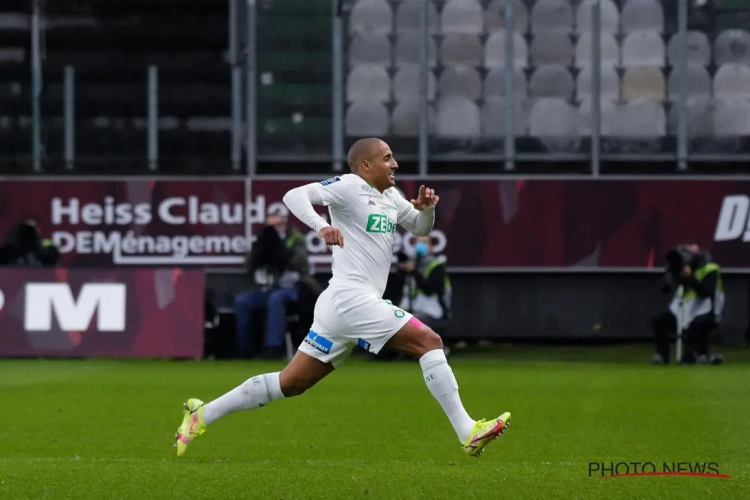 🎥 68 meter! Onwaarschijnlijke lob in Ligue 1