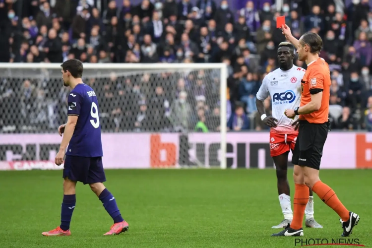 🎥 Kompany woedend, Selemani doet verhaal over rode kaart: "Raman beledigde mijn moeder"