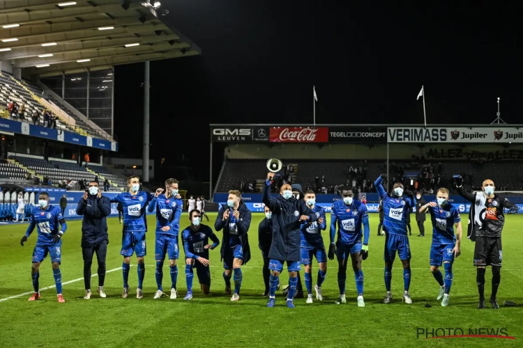 Vanhaezebrouck heeft iets te zeggen over spelers die met mondmasker moeten opkomen: "Vier hé! Een beetje te gek voor woorden"