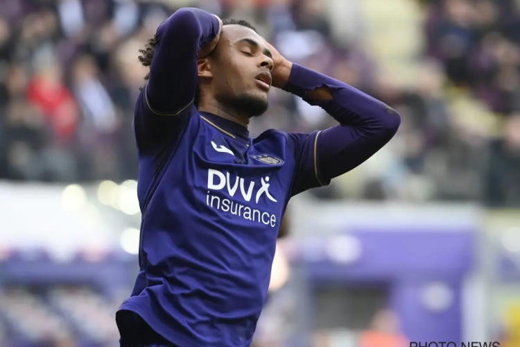 Bayern legt transferprijs vast voor Zirkzee: Anderlecht weet waar het aan toe is