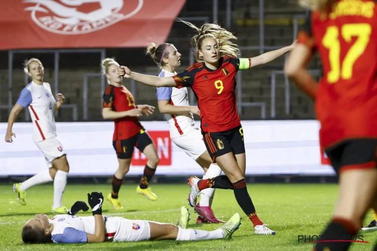 Wullaert en Cayman blij met overwinning op Arnold Clark Cup: "Jonge speelsters aan het werk gezien"
