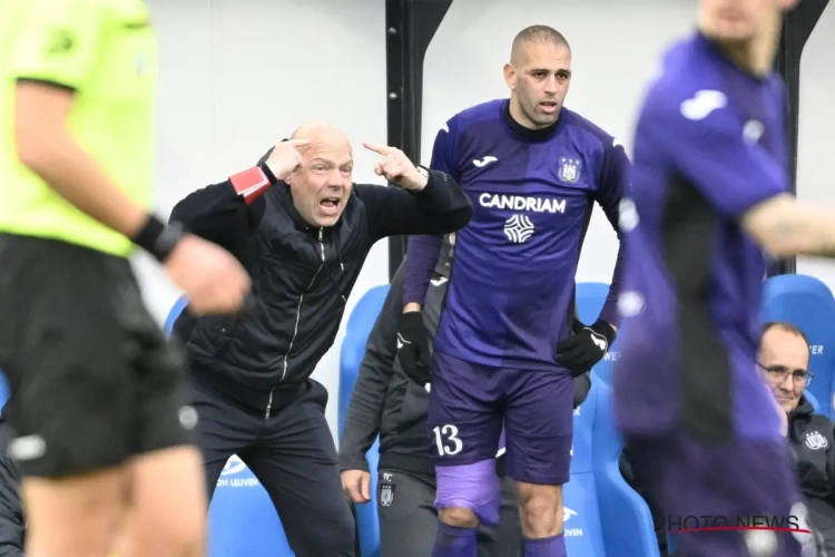 'Slimani keert kar na zien van andere aanbiedingen én wil opnieuw onderhandelen met Anderlecht'